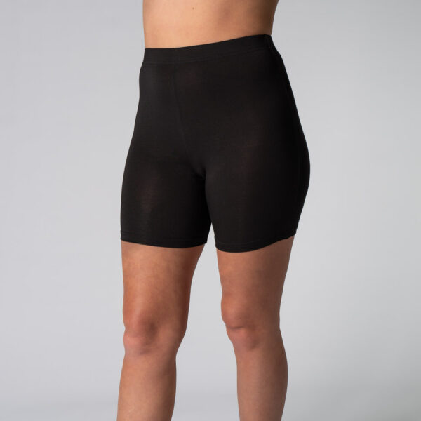 Bambus korte shorts i sort til kvinder fra Bambuni